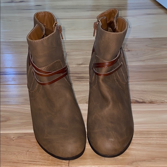 Booties - Picture 3 of 3